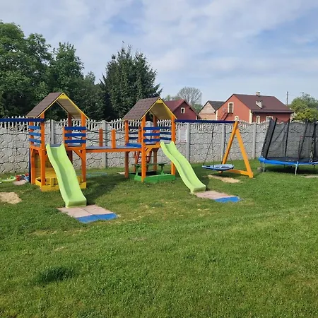 Energylandia U Agi D 別荘 *